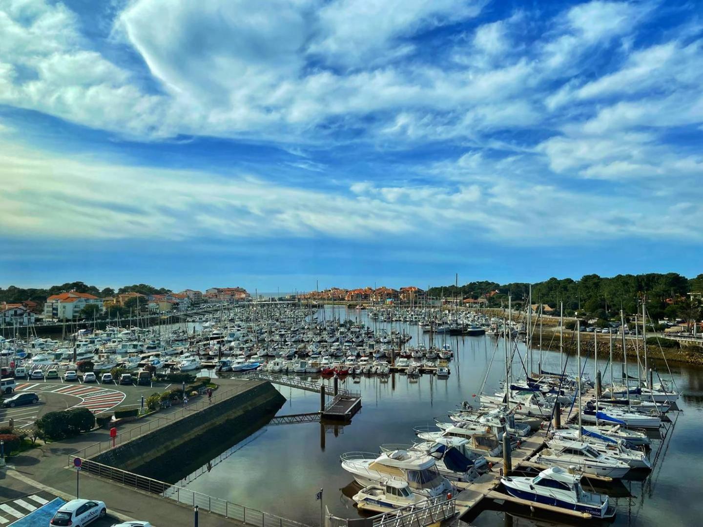 Port Sud - T3 En Duplex Avec Vue Panoramique Sur Le Port De Capbreton Διαμέρισμα Εξωτερικό φωτογραφία
